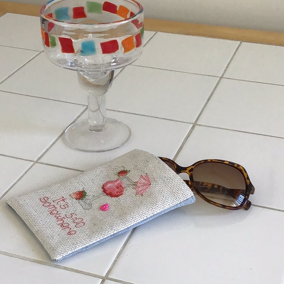 Cute Cell Phone/Sunglasses Case - Picture 2 of 6